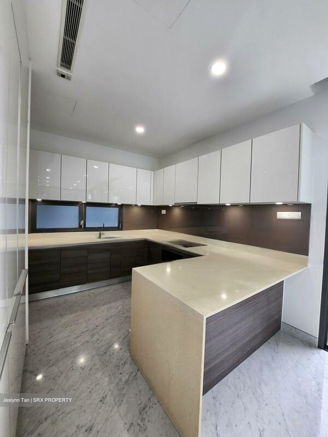 New Futura (D9), Condominium #466845451